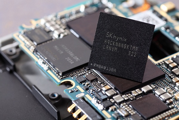 SK hynix products